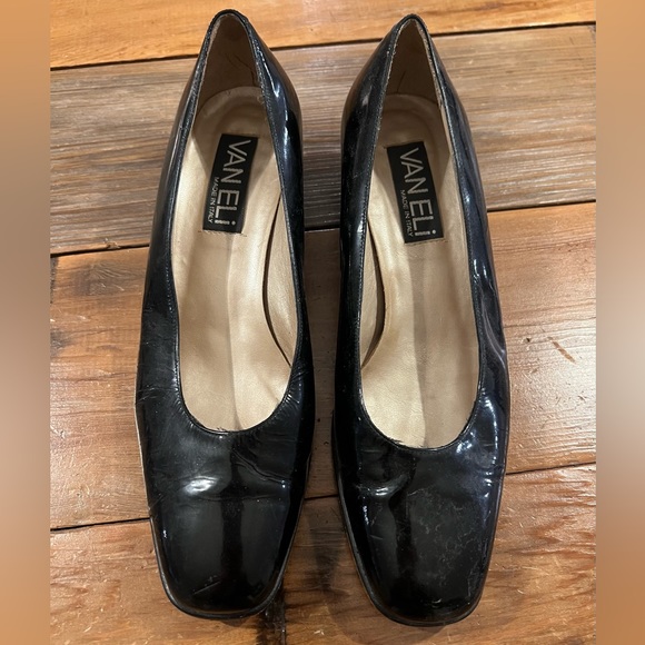 Vaneli Black Patent Leather Classic Pumps Size 8.5 - Picture 1 of 6